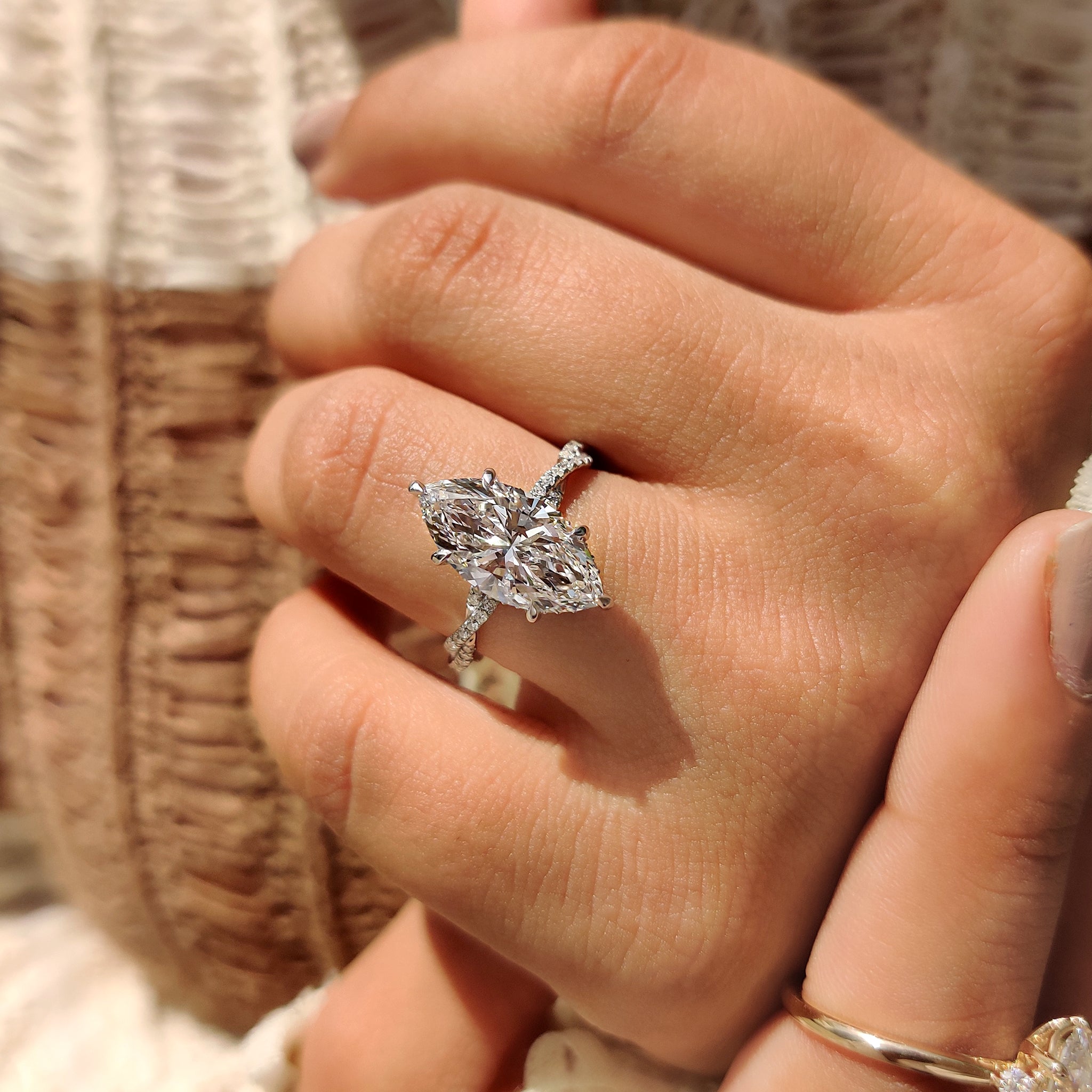 Buy engagement ring with Lab Grown Diamond.