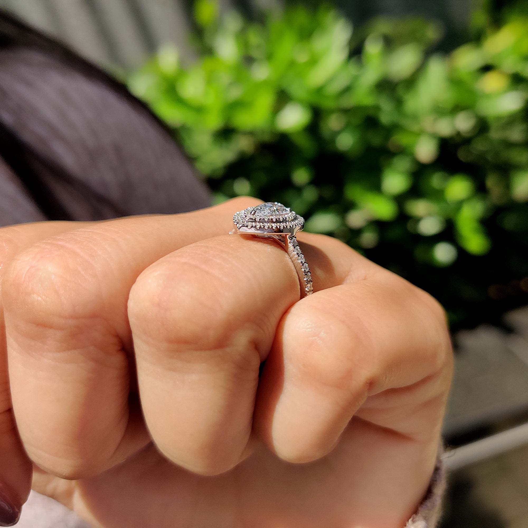 Cathedral setting ring in white gold engagement ring.
