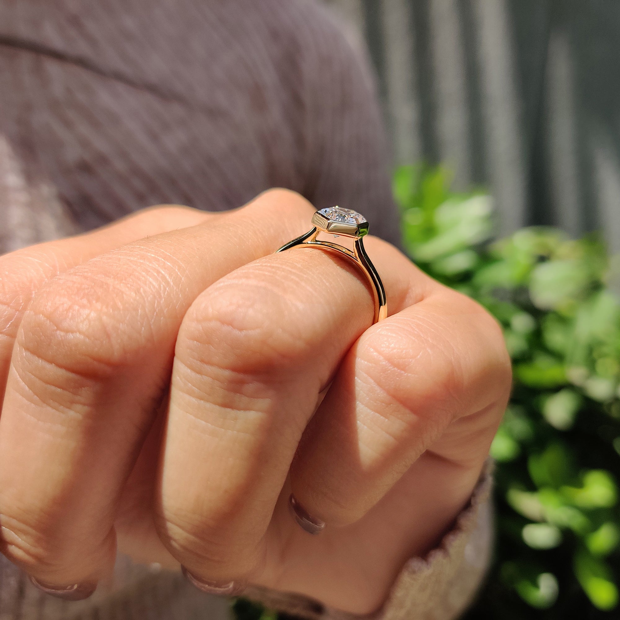 Carat diamonds engagement ring with handmade jewelry.

