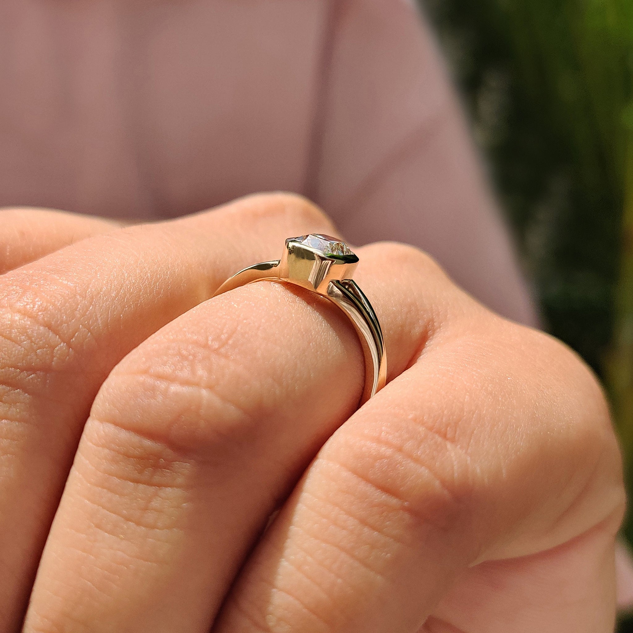 Yellow gold diamond ring with cushion cut old European diamond.