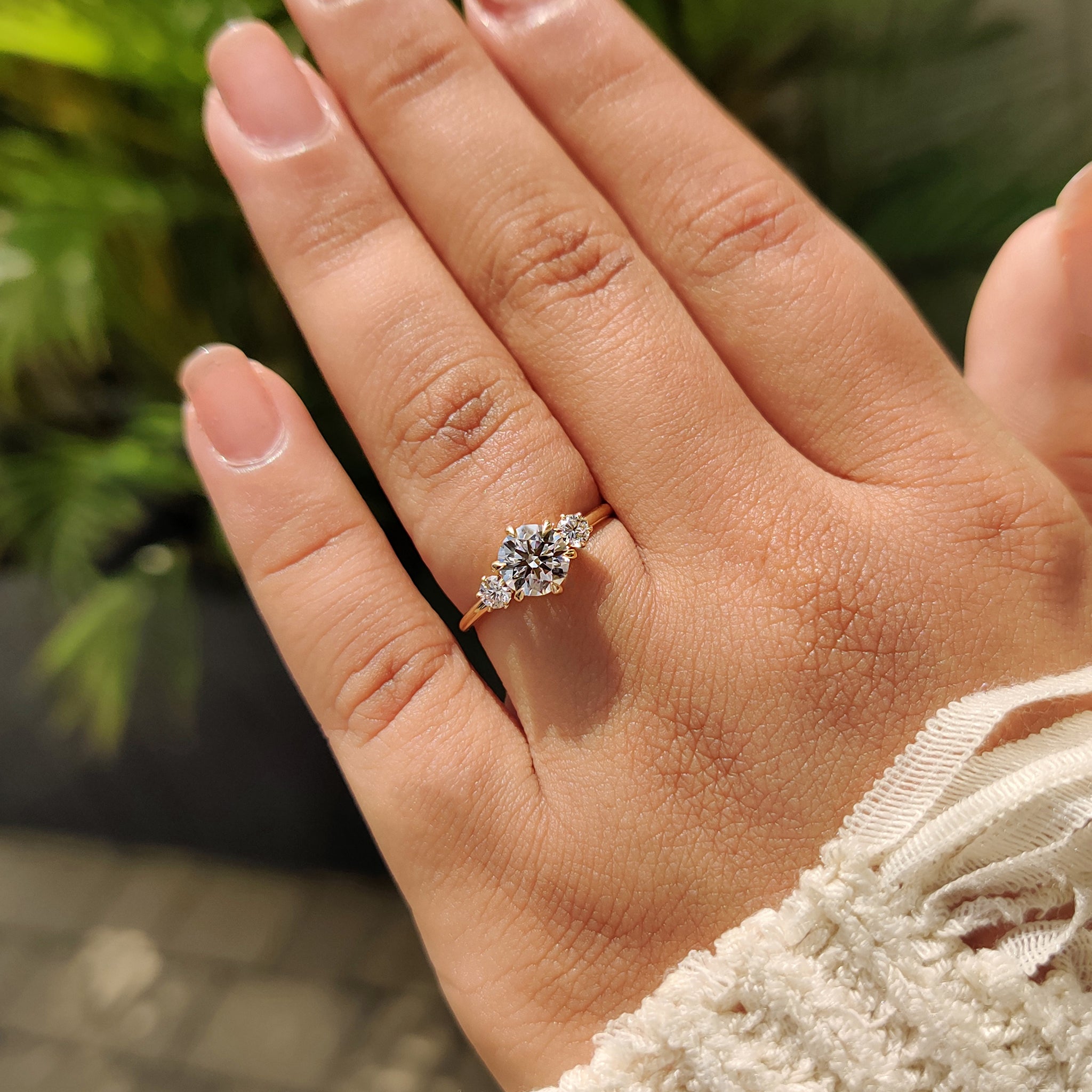 3 Stone Round Diamond Ring In Rose Gold