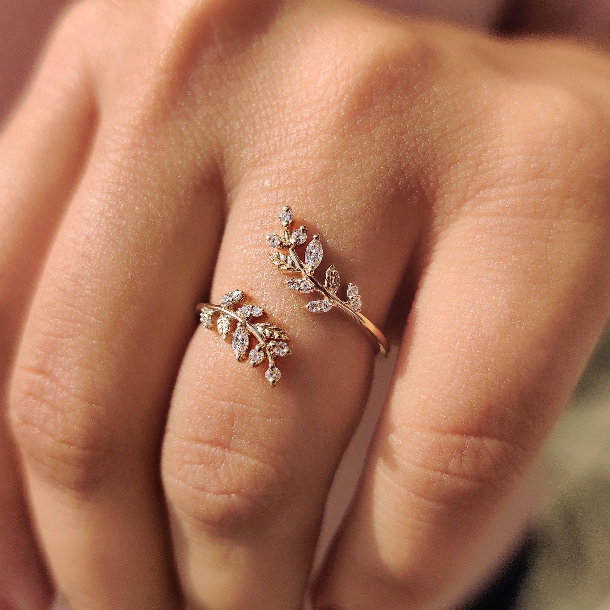 Yellow gold wedding band with marquise and round diamond detailing