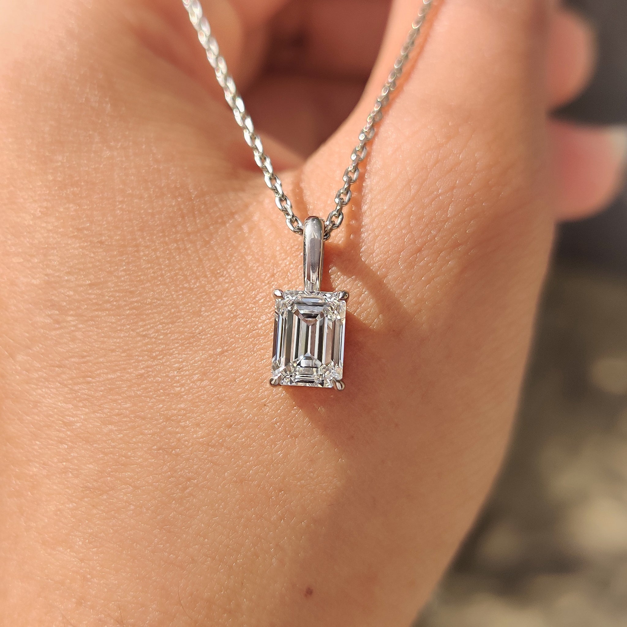 Handmade pendant with Lab Grown Diamond and white gold solitaire design
