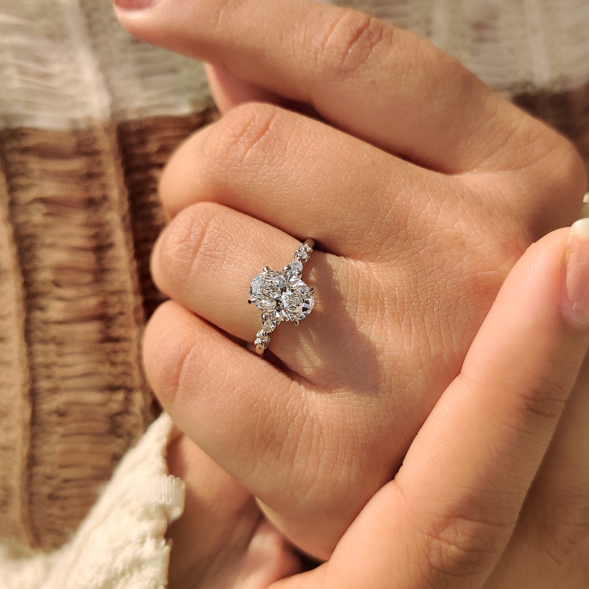 Pear and round cut diamond band style
