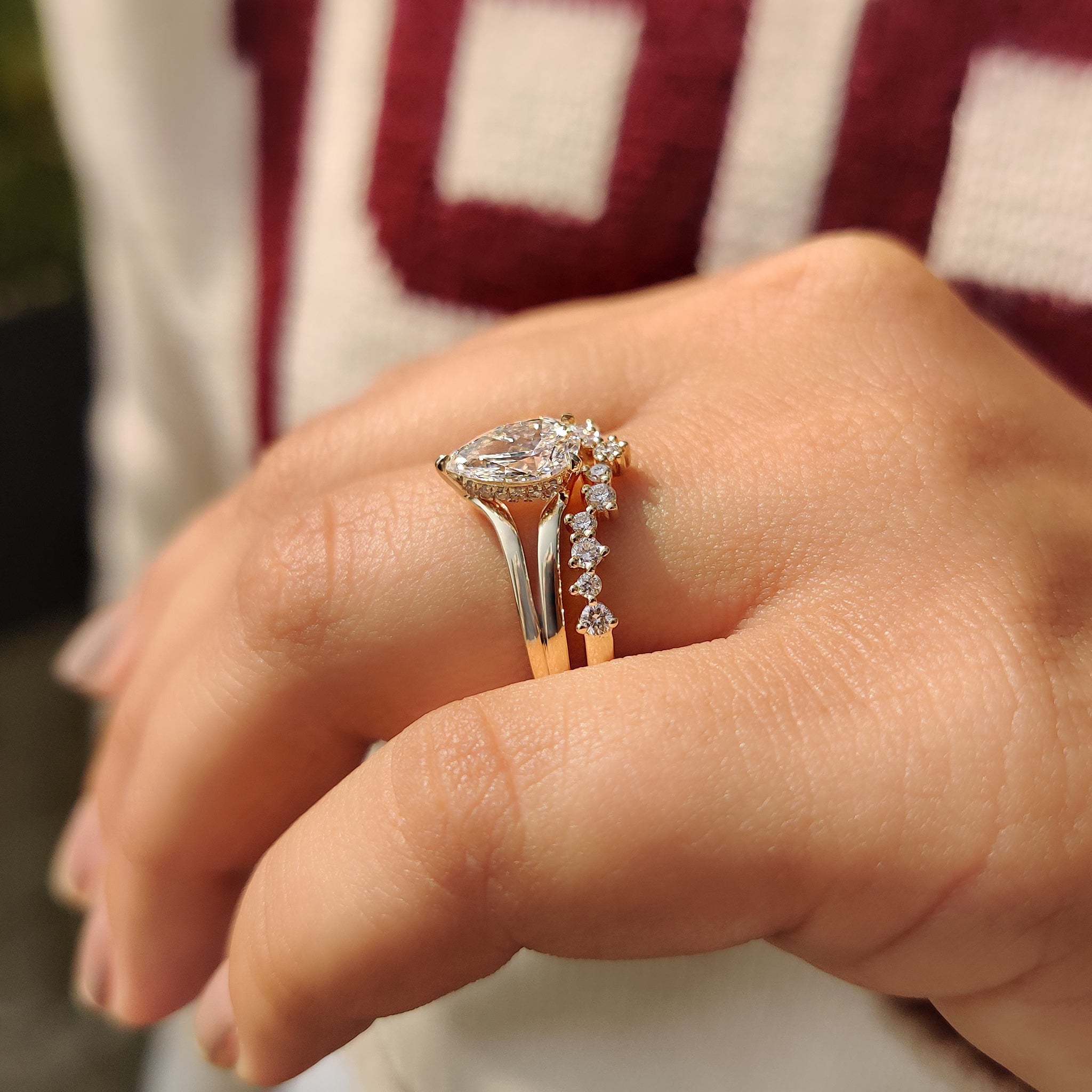 Round cut wedding band with curvy wedding band.
