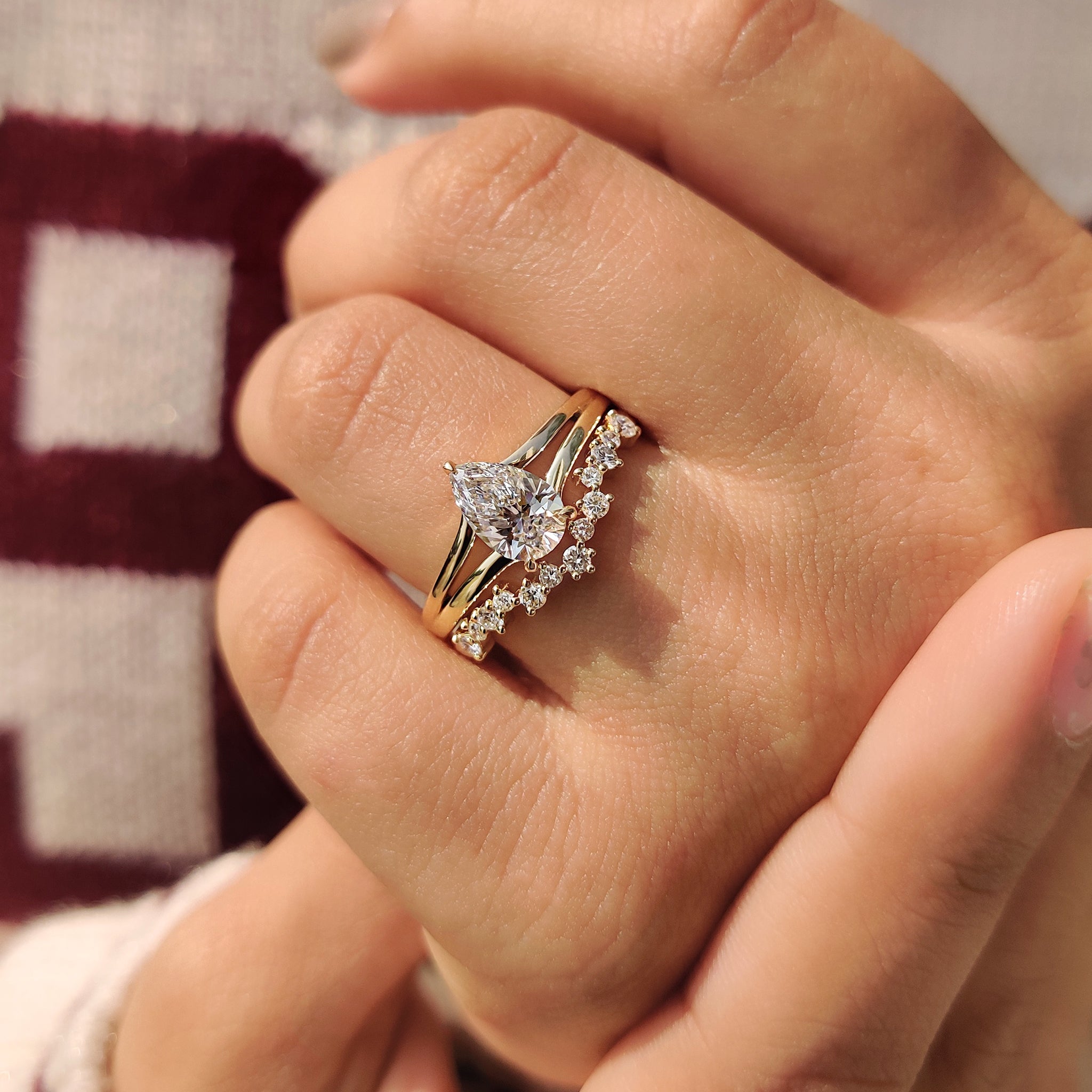 Handmade jewelry with carat diamonds bridal set.
