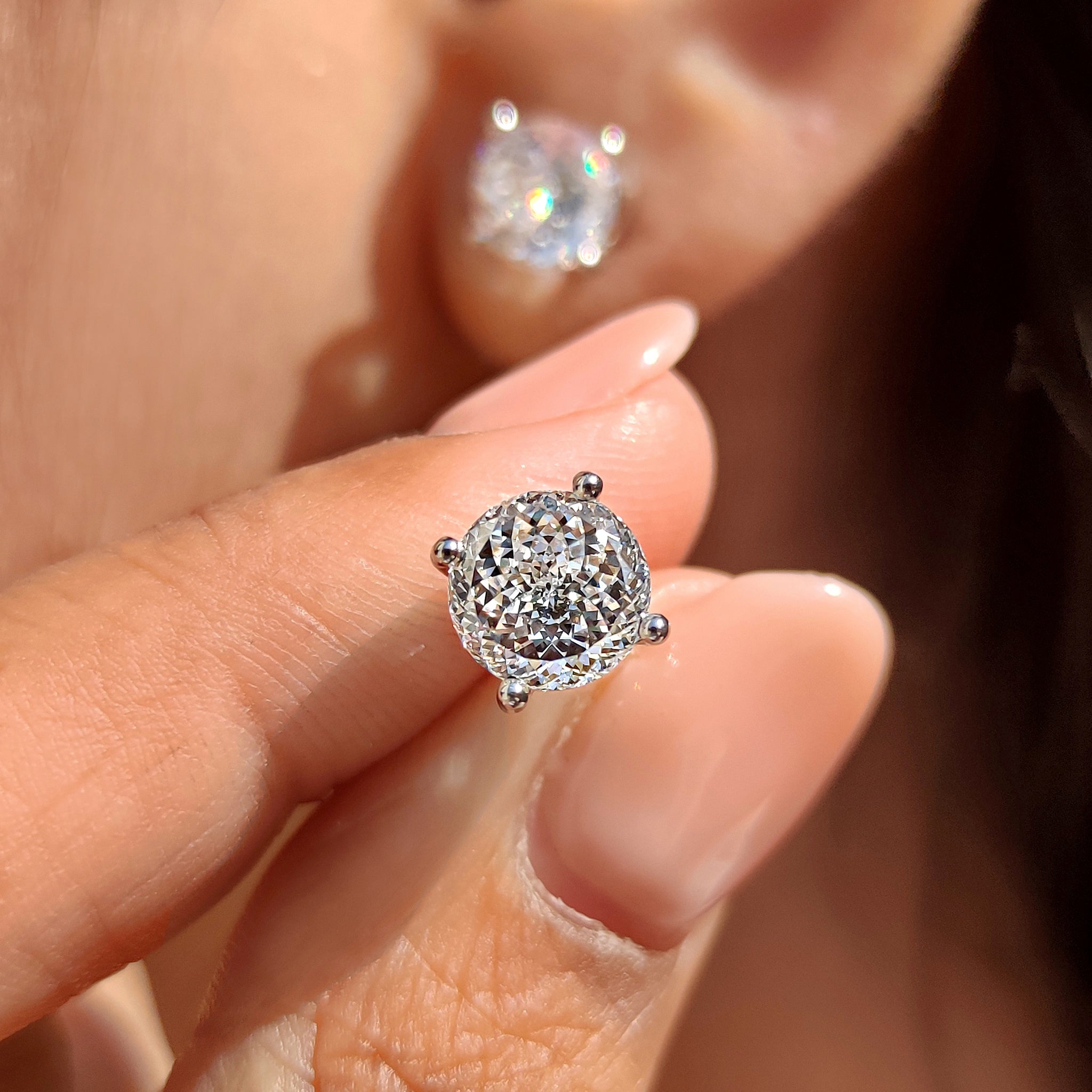 Carat Diamonds Portuguese Cut Diamond Stud Earrings.
