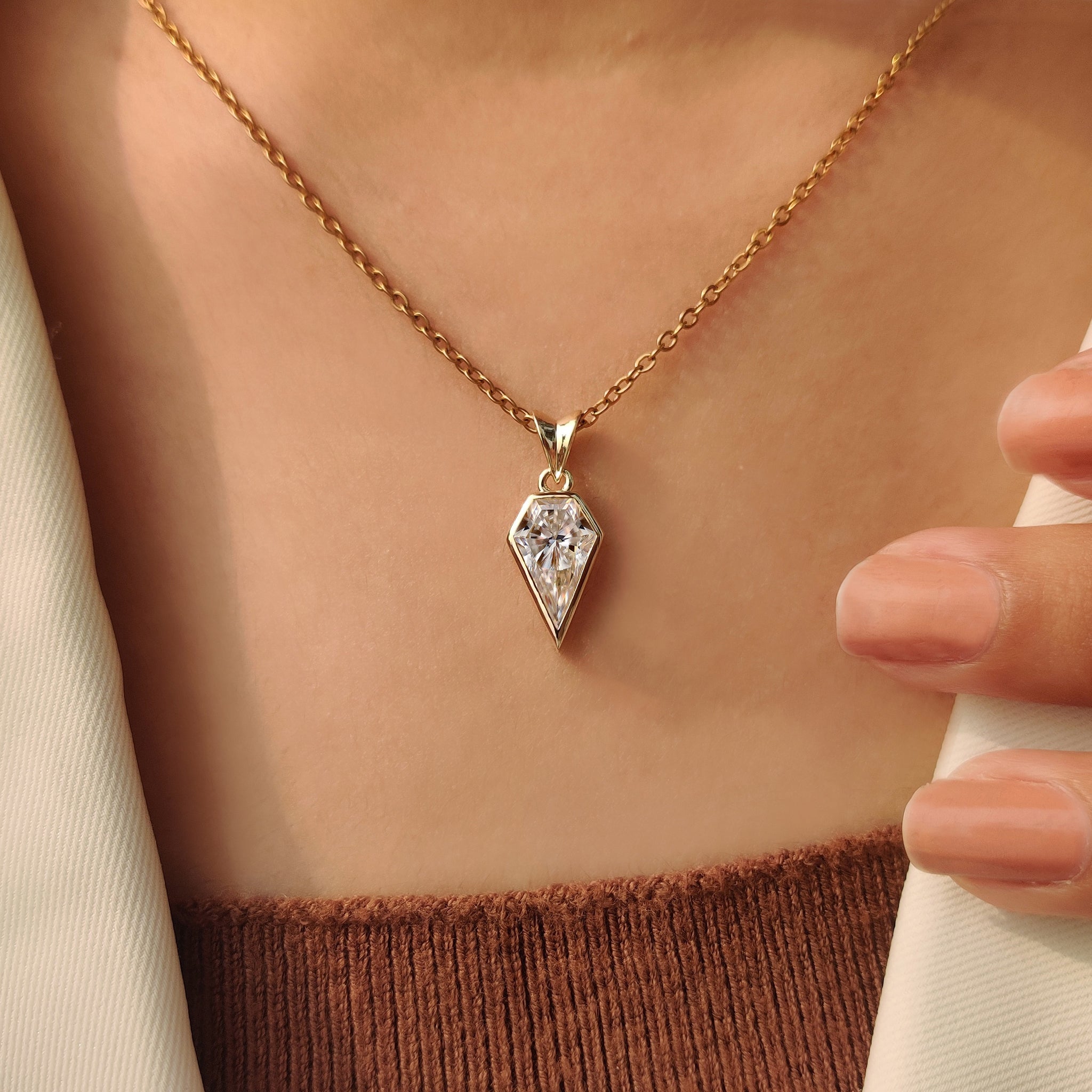 Minimal spear cut moissanite pendant handmade.
