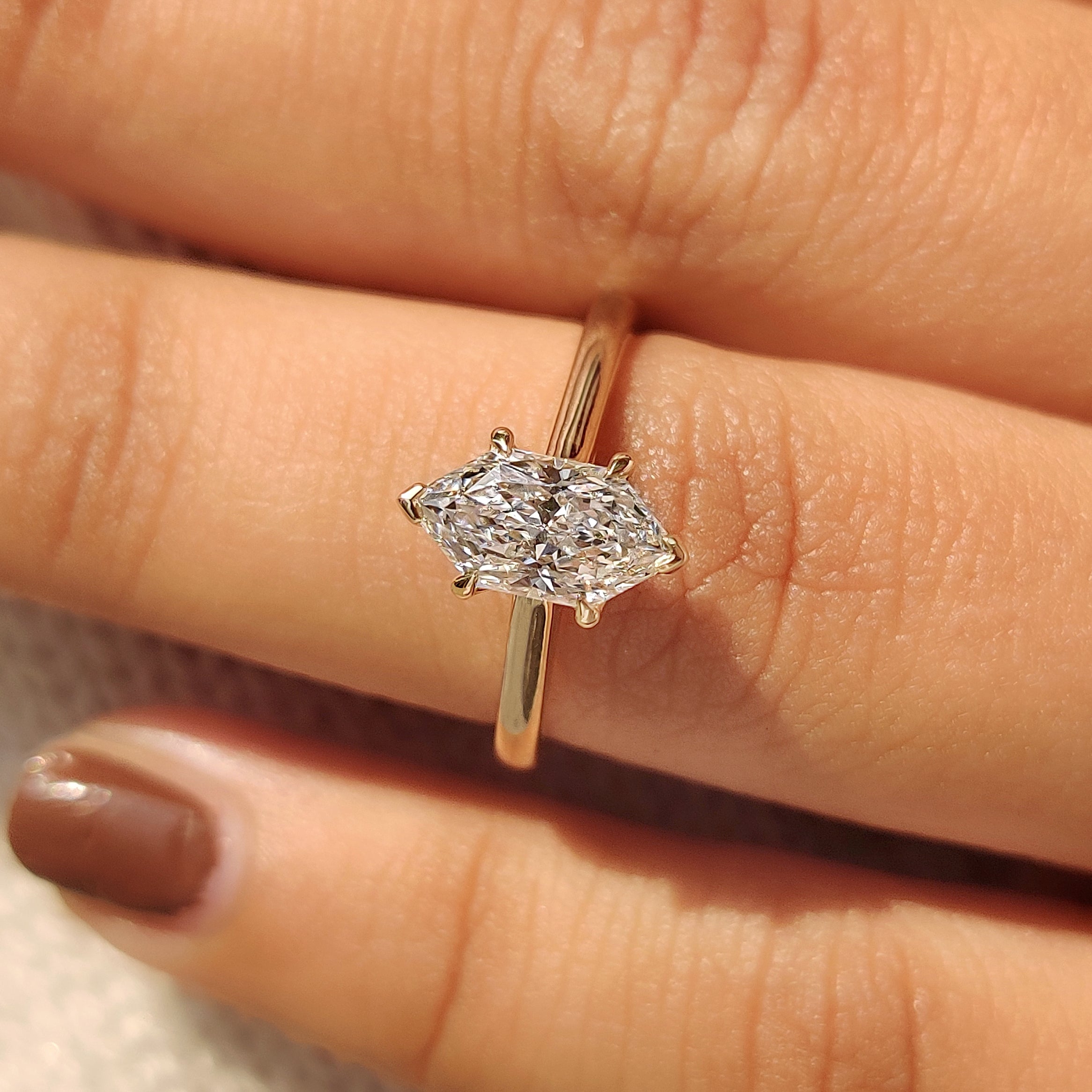 Handmade Dutch marquise engagement ring with euro shank design
