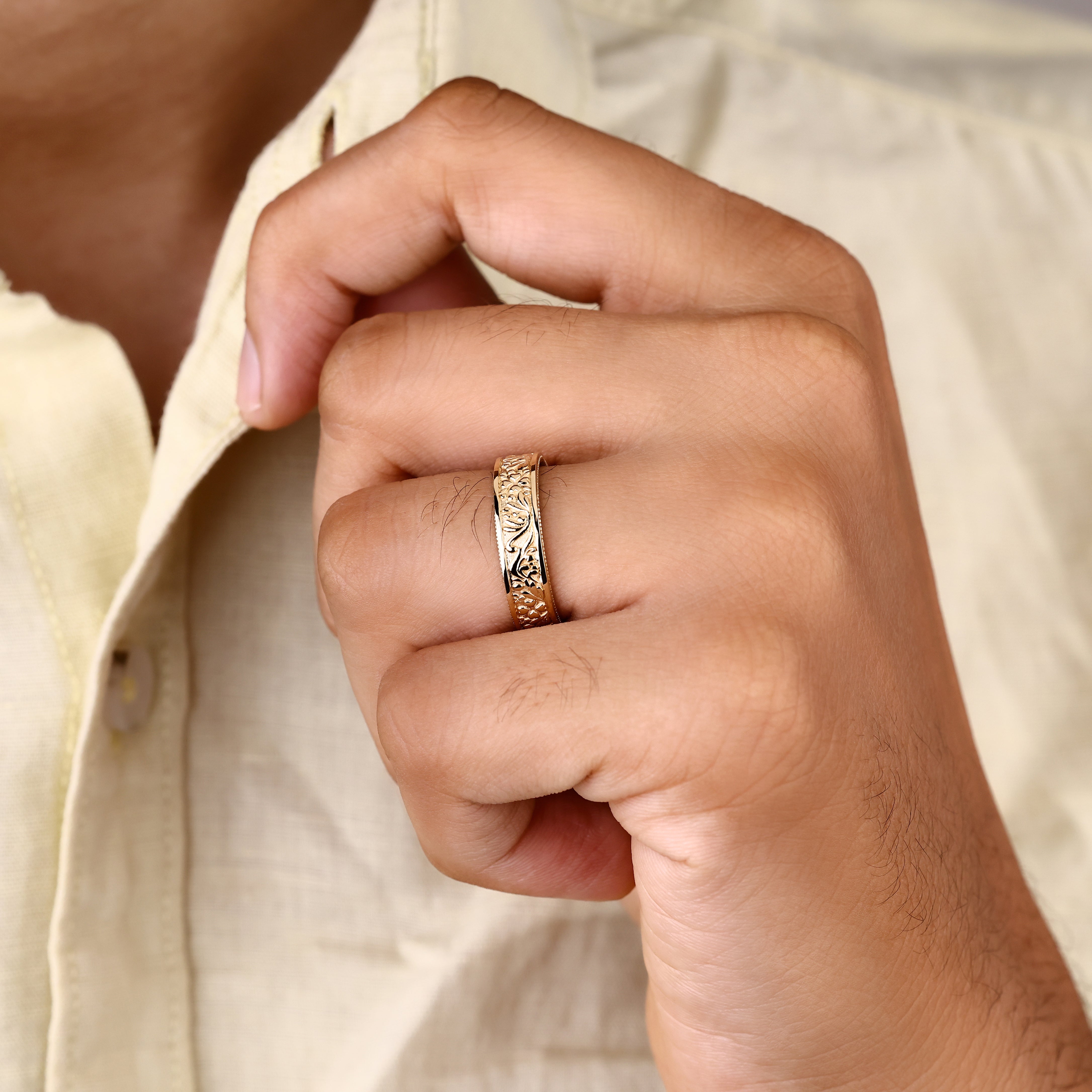 Men's vintage wedding band with fine milgrain detailing accents
