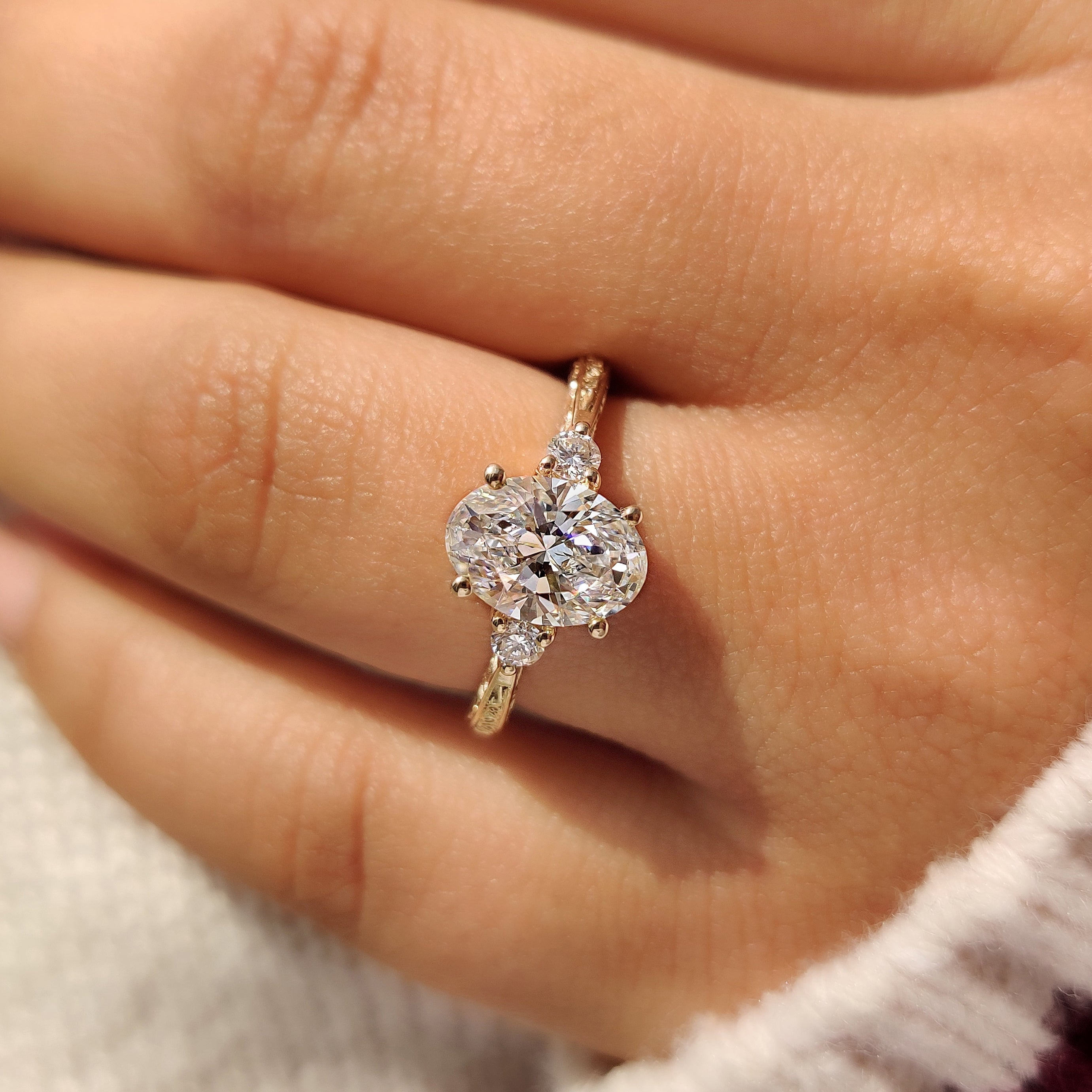 Vintage style ring with filigree and tapered shank design.
