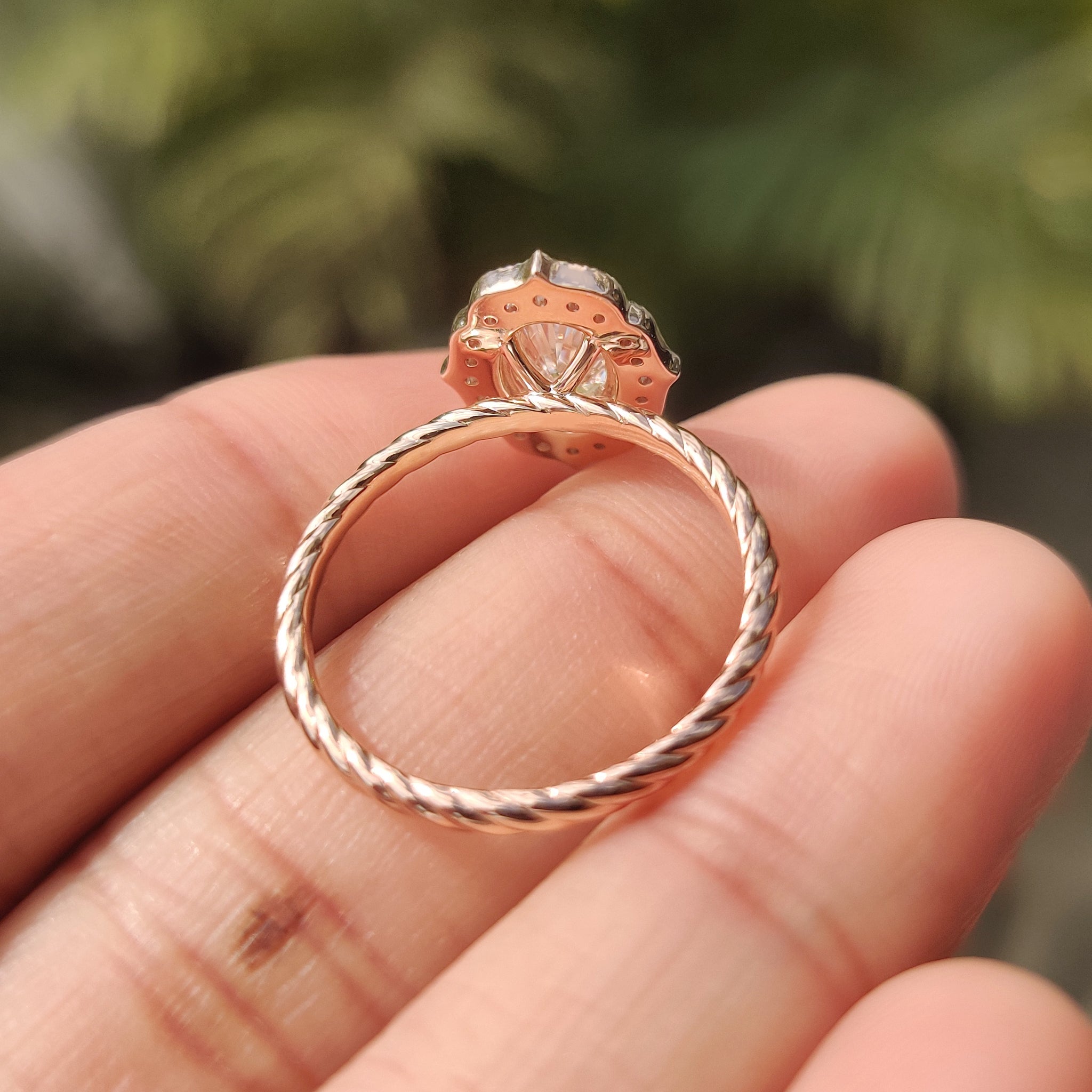 Lab grown oval diamond ring with IGI certification
