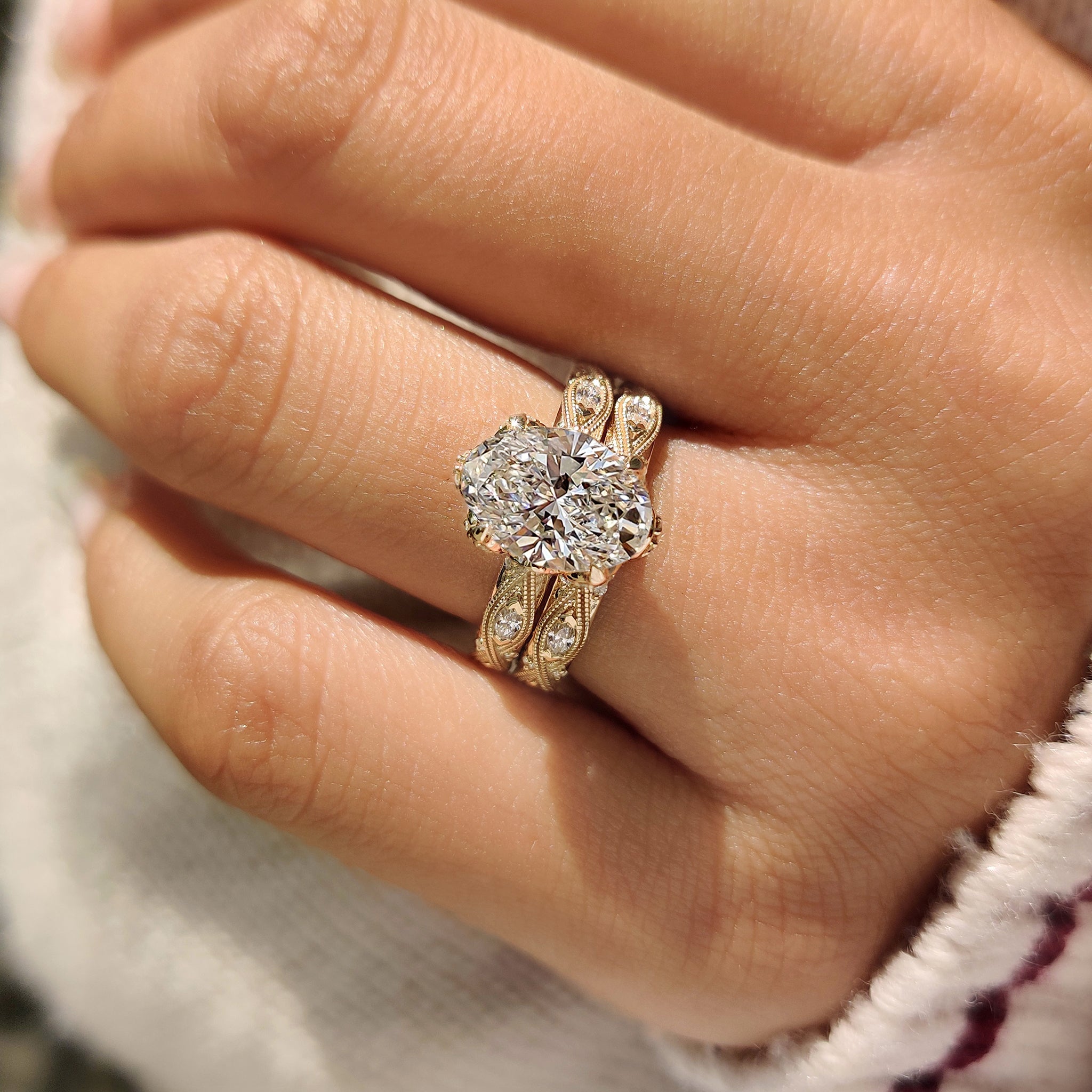Handmade vintage bridal set with round hidden accents and detailing.
