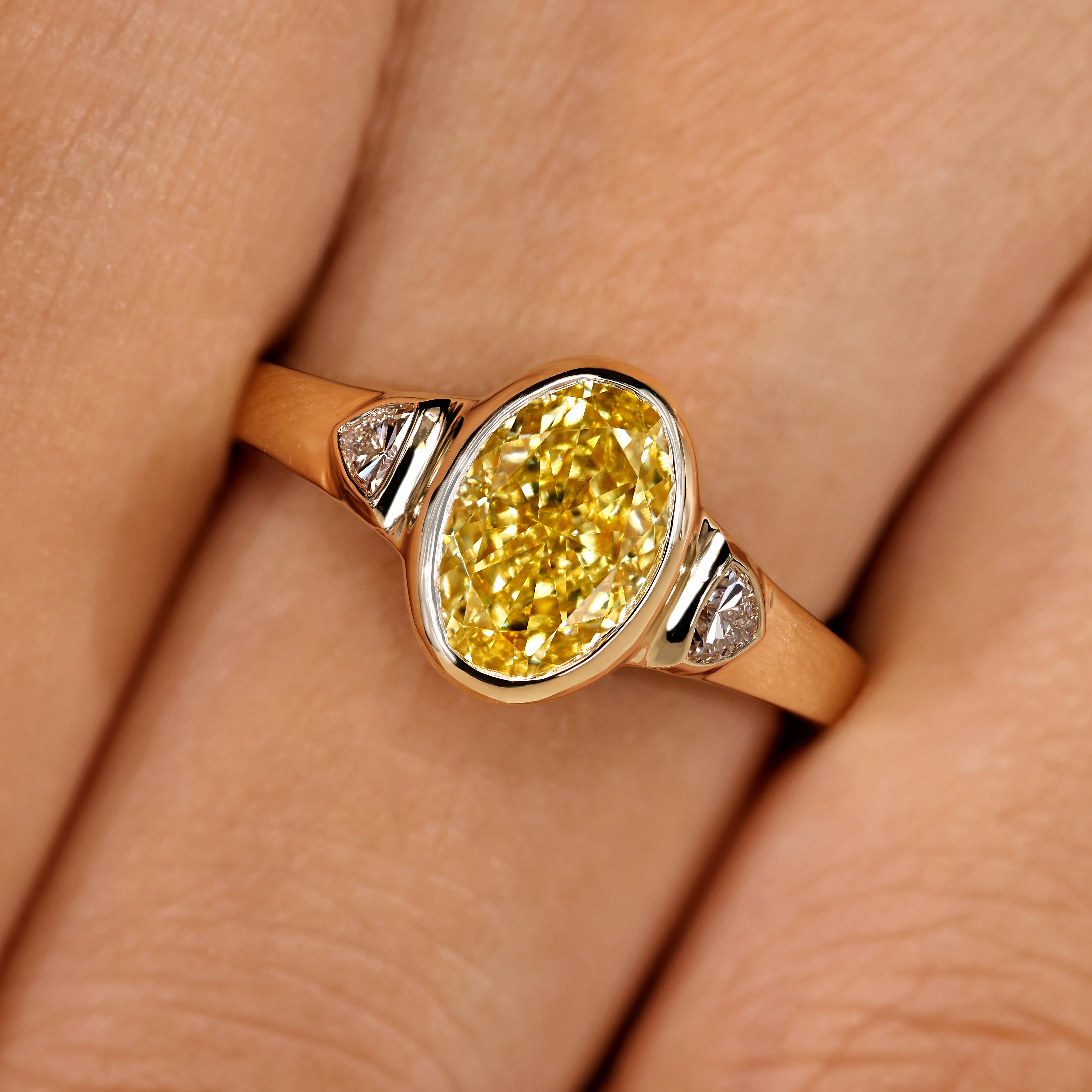 Three Stone Yellow Oval Cut Engagement Ring With Trillion Side Stone