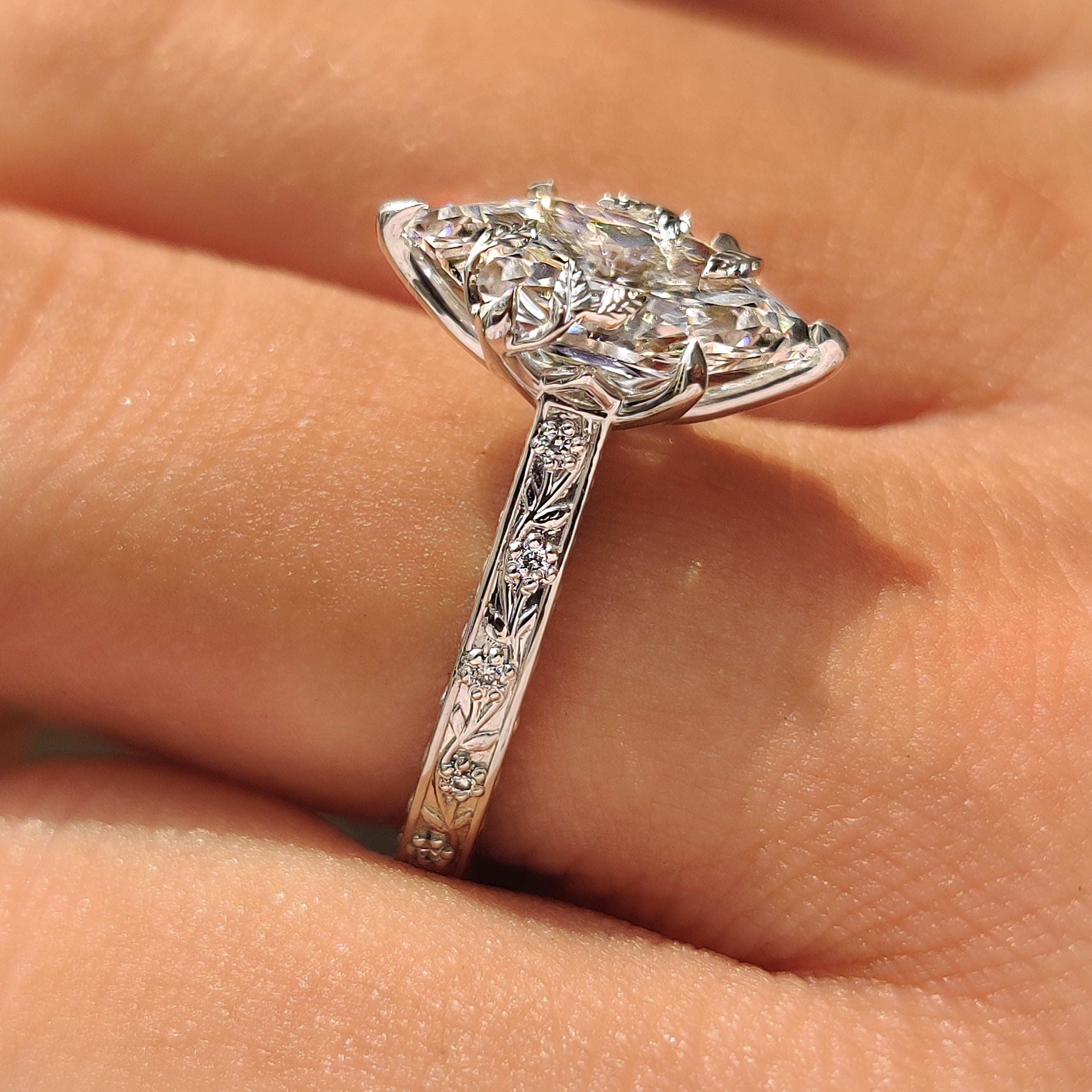 Nature inspired Dutch marquise engagement ring.
