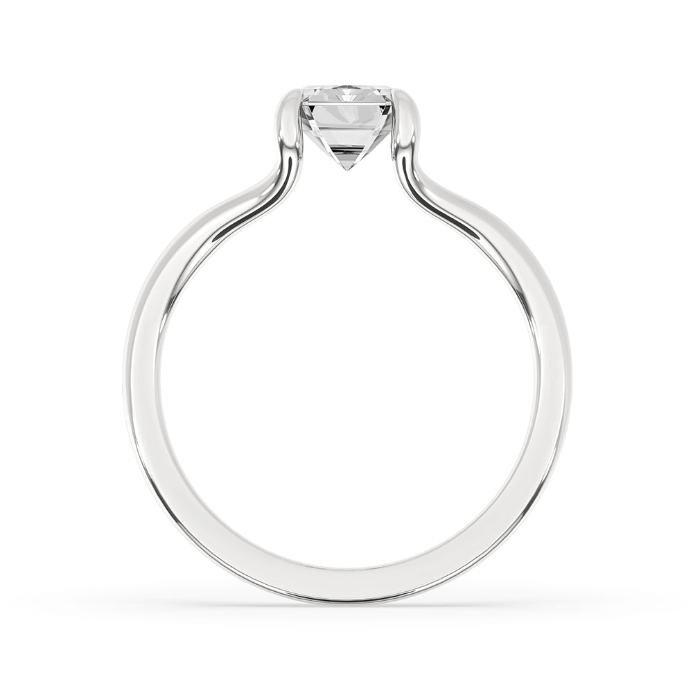Claw Prong Setting for a secure and stylish diamond ring.
