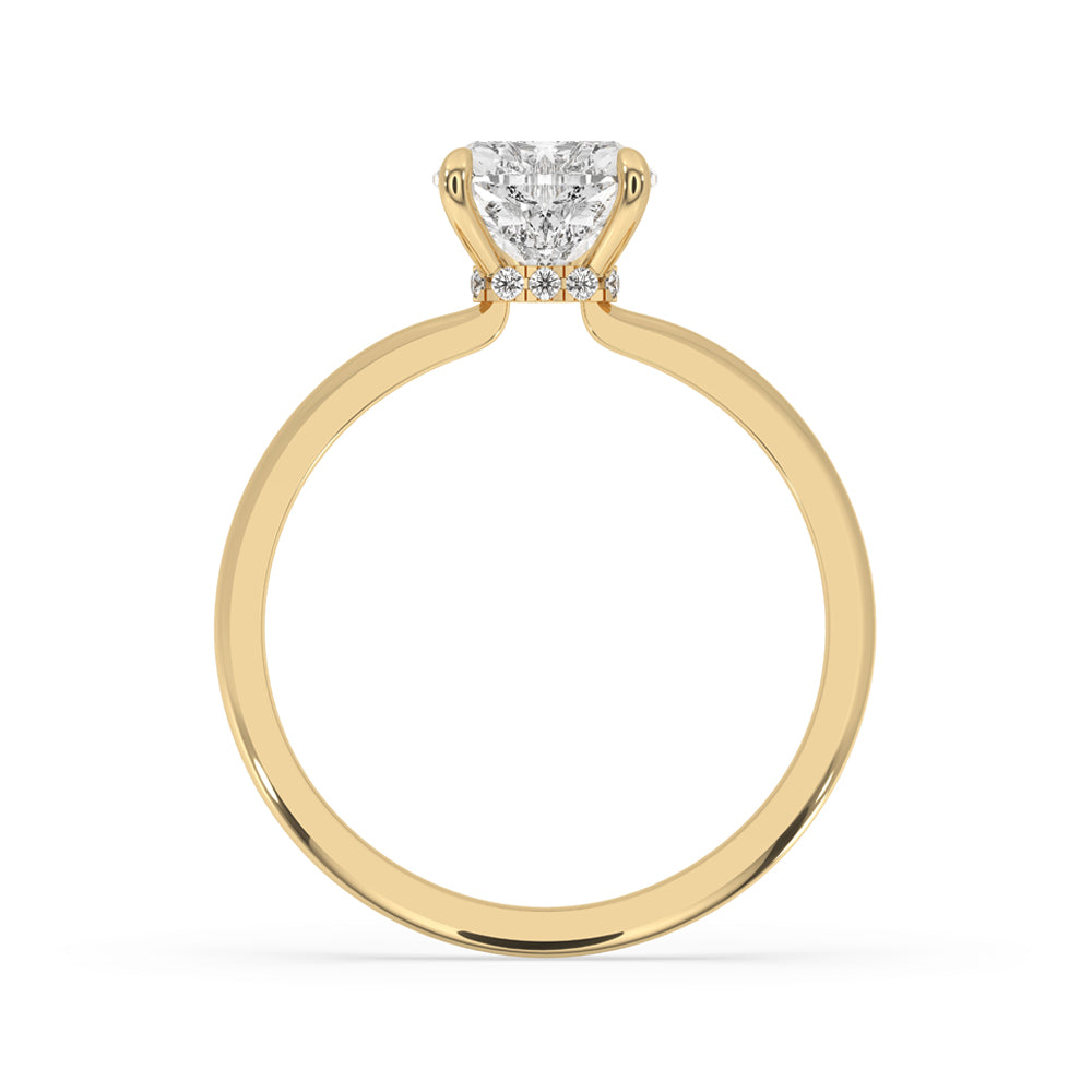Prong setting ring with a Lab Grown Diamond, available for buying engagement rings.
