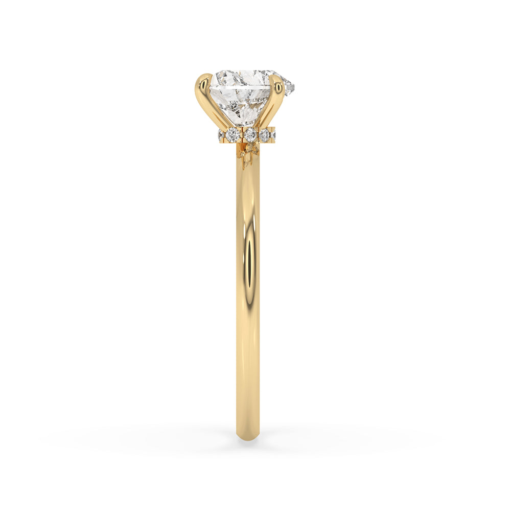 Handmade ring with a carat diamonds engagement ring, perfect for a proposal.
