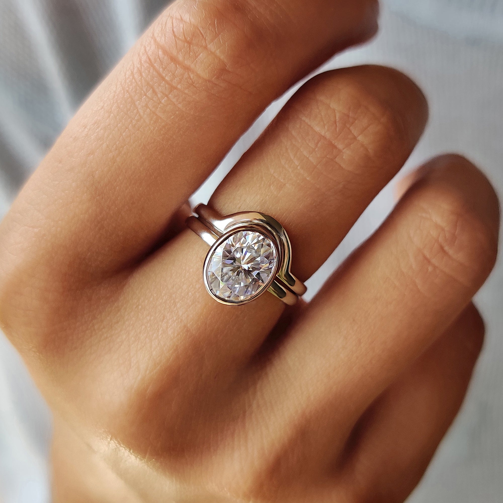 Oval Cut Diamond Ring With Band