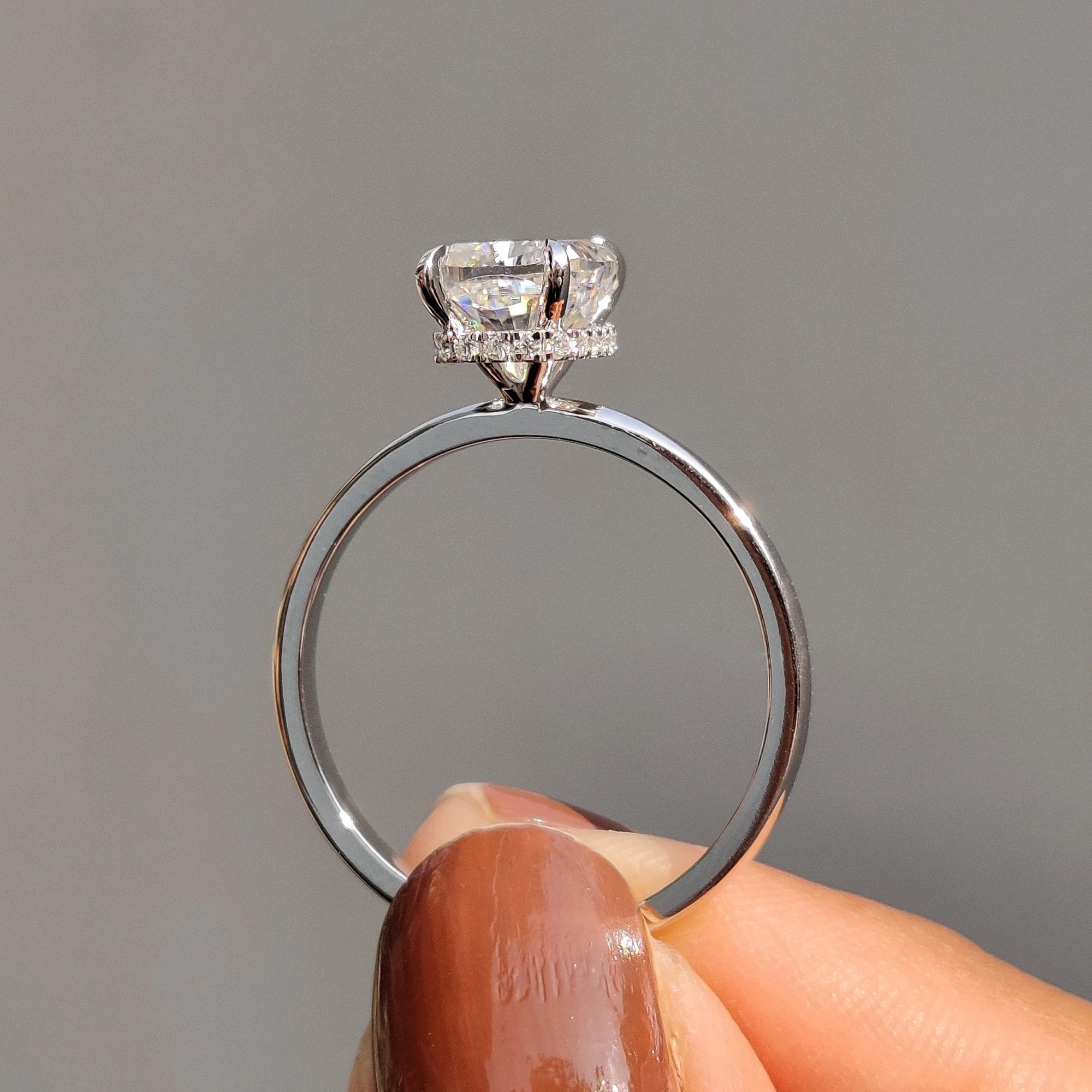 This prong setting engagement ring holds the stone securely.
