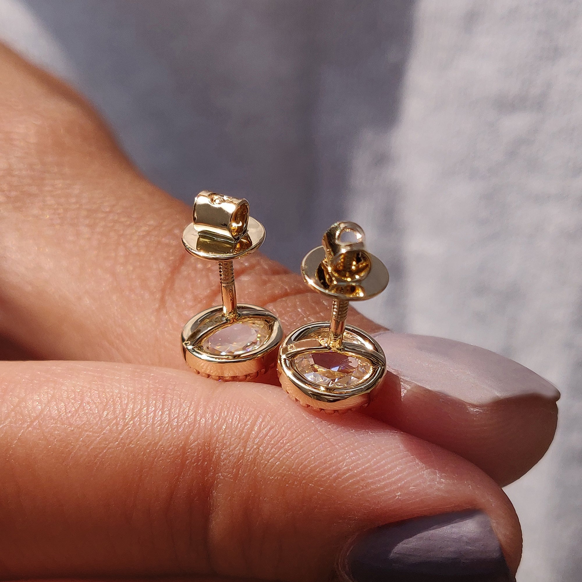 Milgrain setting used in round rose cut earrings crafted from handmade jewelry.
