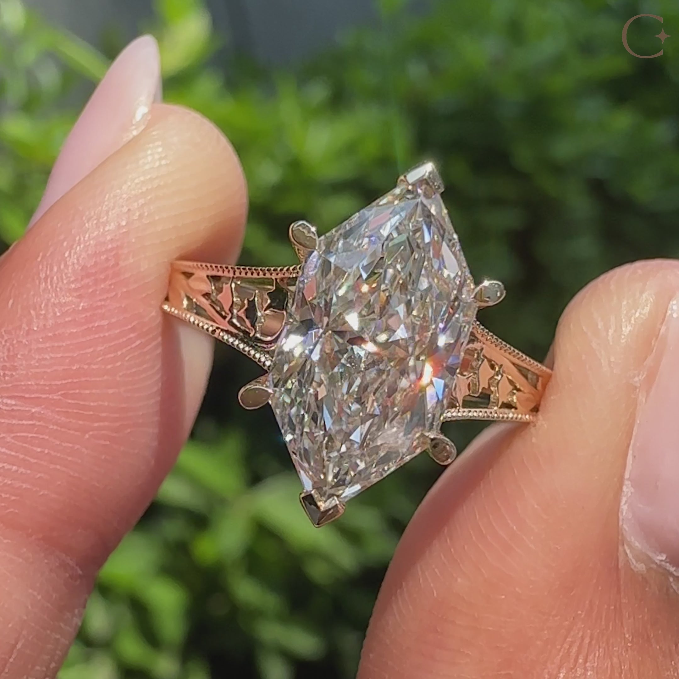 Dutch marquise diamond in a solitaire style.
