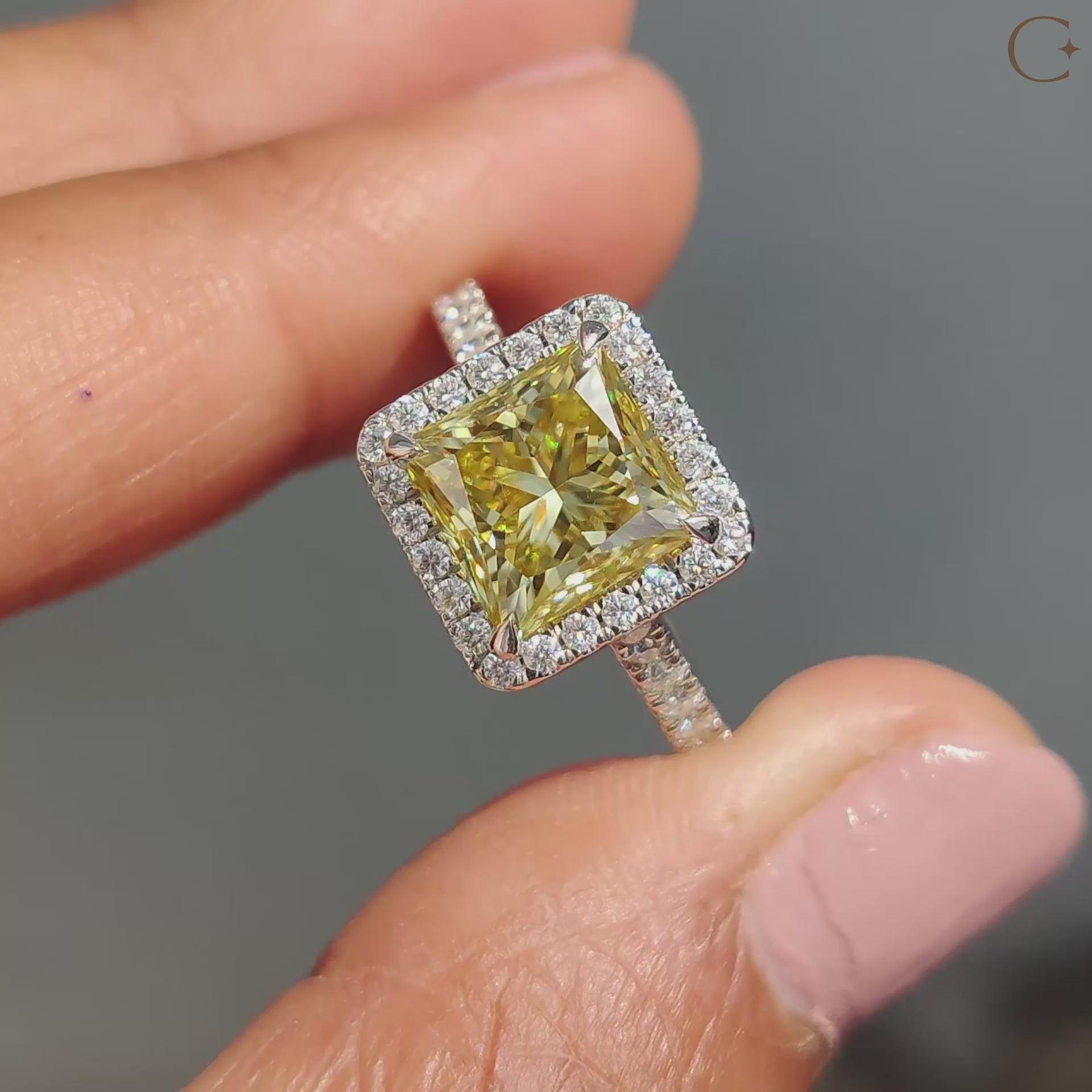 Hidden halo setting hides a glow beneath your gemstone.
