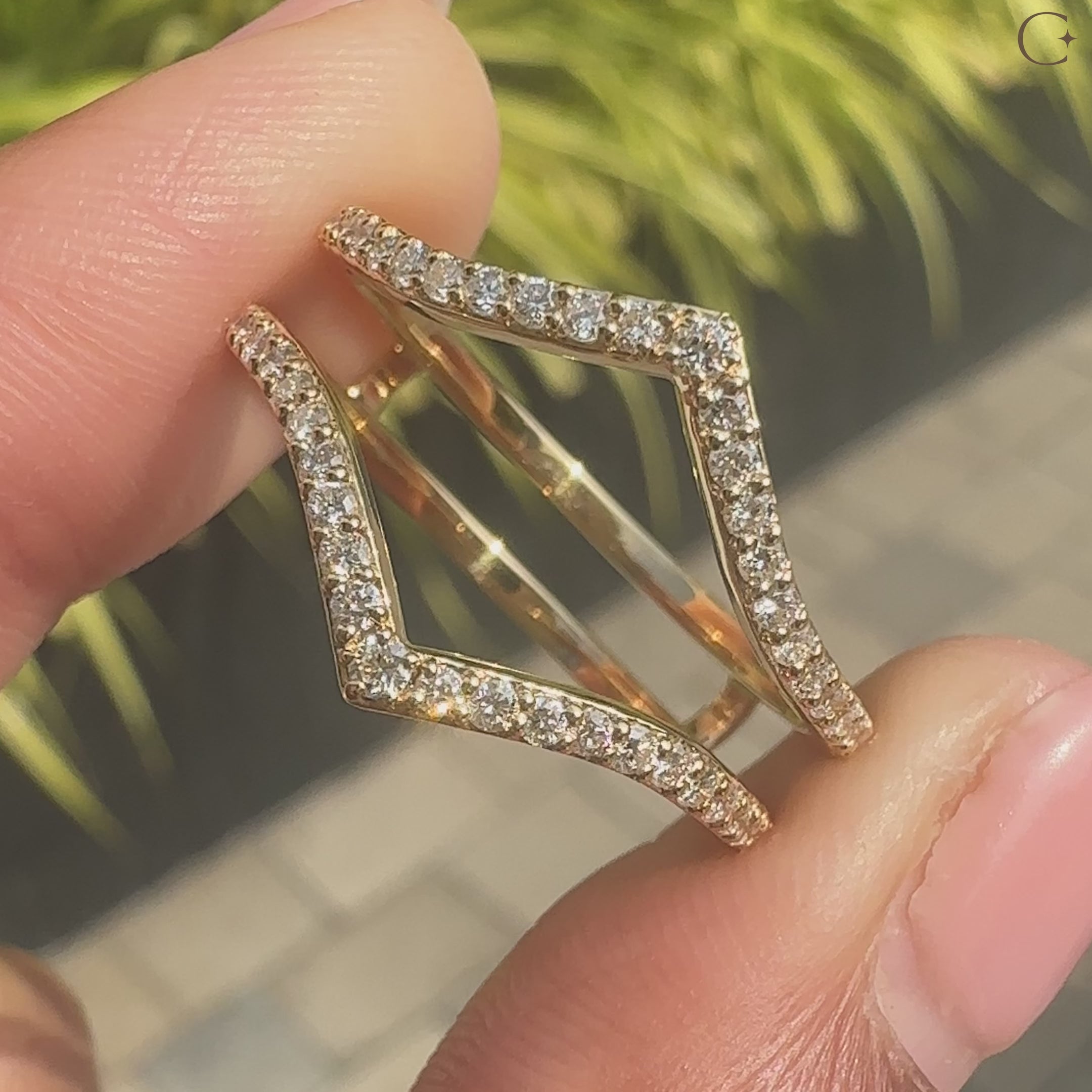Round diamond V shaped wrap guard wedding band.
