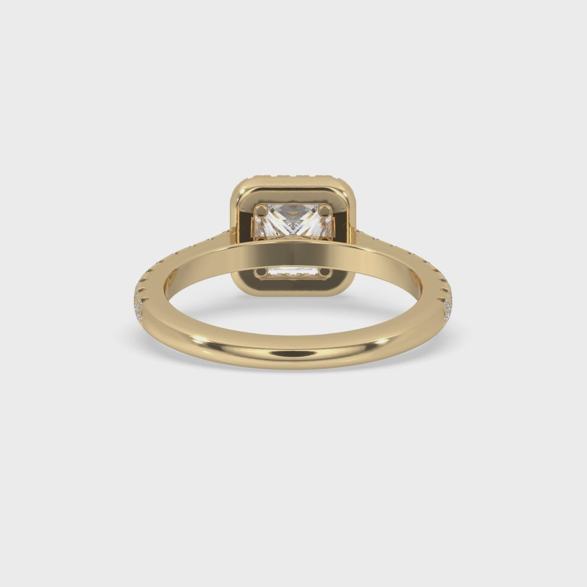 Princess Cut Diamond Engagement Ring in Classic Setting