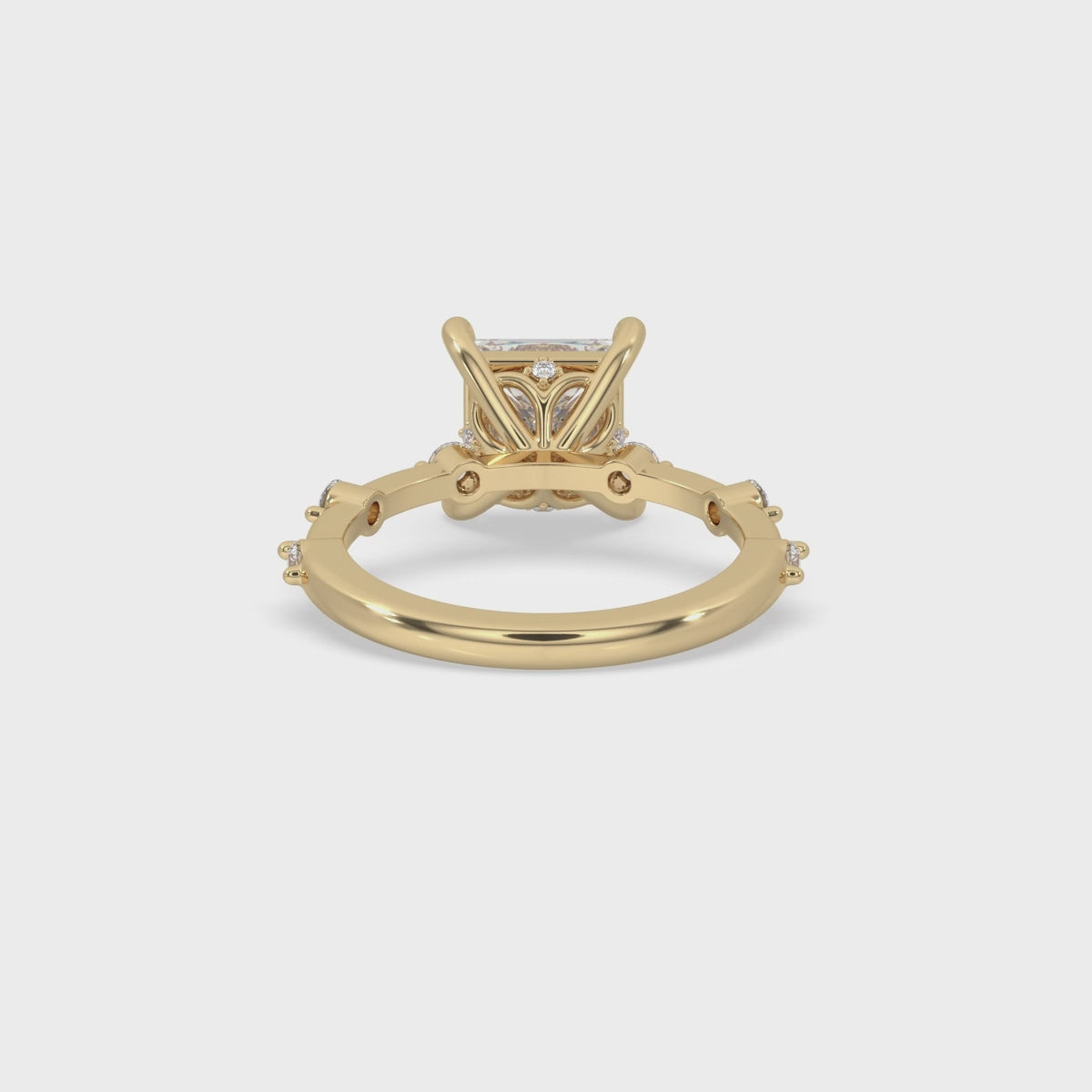 Princess Cut Diamond Ring In Yellow Gold