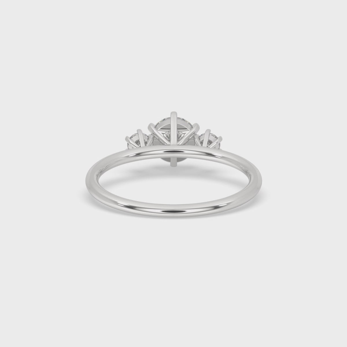 Round Cut 3 Stone Diamond Engagement Ring