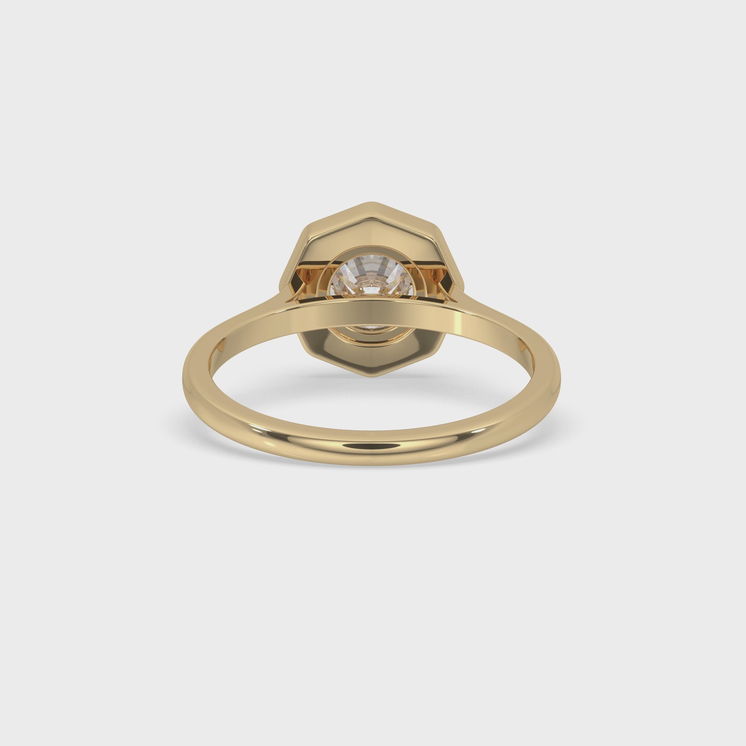 Round Diamond Halo Engagement Ring
